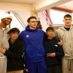 Fundação Meridian distribui presentes para crianças e jovens em clima natalino